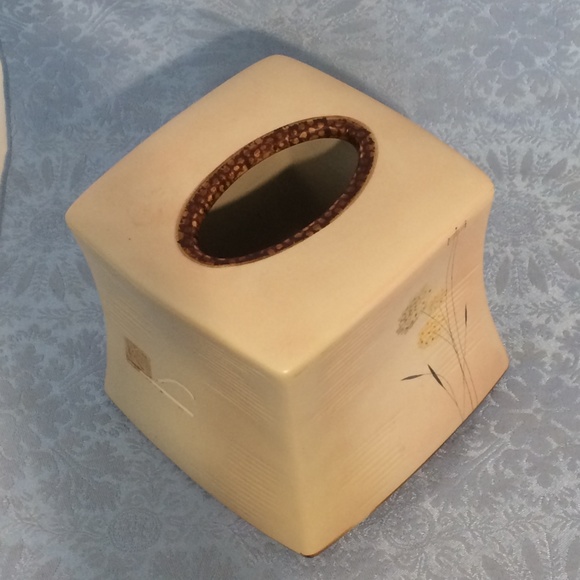 Tissue Box Cover Beige by Croscill Ceramic - Picture 4 of 8
